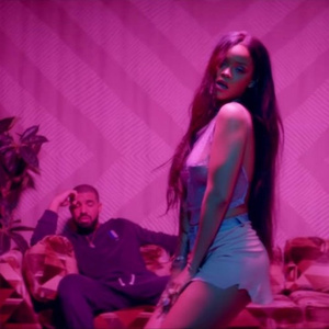 丰满高潮的艳麻麻
